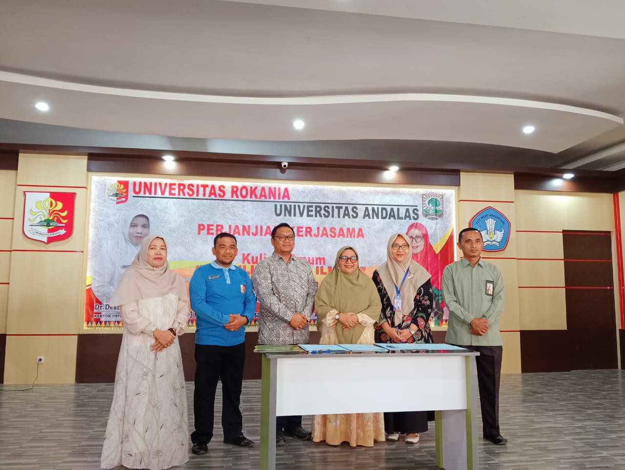 FIP Universitas Rokania dan FIB Universitas Andalas Jalin Kerja Sama melalui MoA Tri Dharma Perguruan Tinggi
