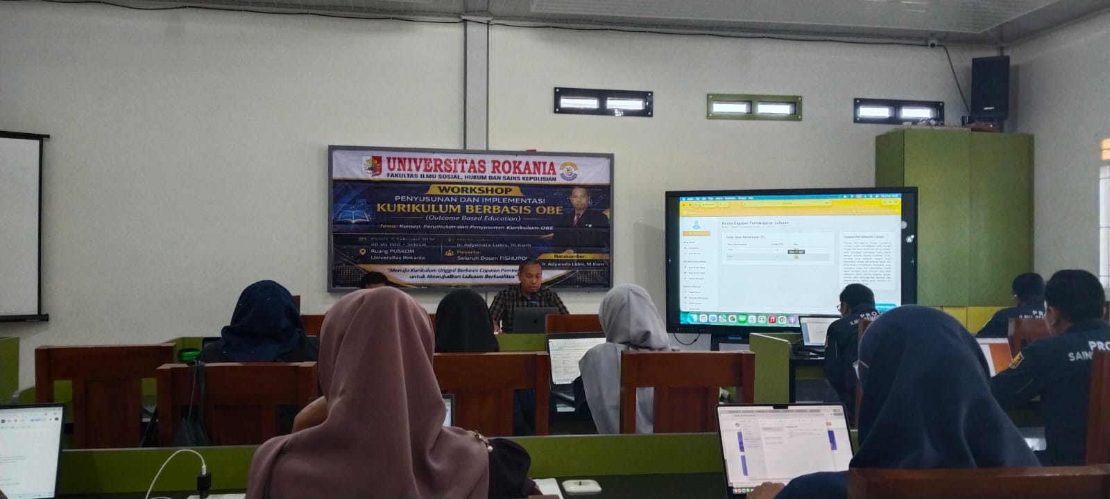 Dosen Fakultas Ilmu Komputer Universitas Rokania Menjadi Narasumber Workshop Kurikulum Berbasis OBE